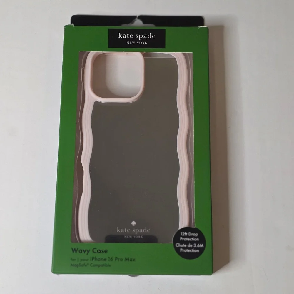 New Kate Spade New York Wavy Case Mirrored iPhone 16 Pro Max MagSafe Light Pink